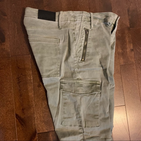 Calvin Klein Jeans - Picture 4 of 8